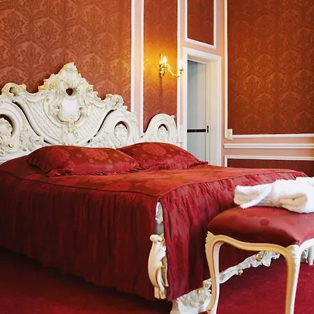 Bed & Breakfast Monet - Kunsthotel An Der Lahn